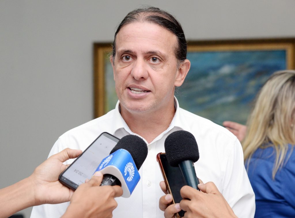 Bomba: Prefeito do Maranhão é acusado de desviar recursos públicos
